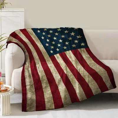 Vintage USA Flag Blanket: Retro American Print for Home Decor