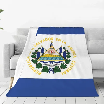 El Salvador National Flag Blanket: Cozy Cover with Coat of Arms