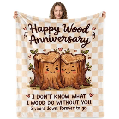 Happy Wood Anniversary Blanket: A Cute 5th Year Gift for Couples