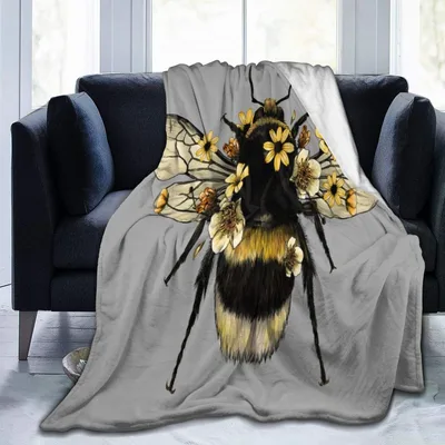 Bumblebee Close Up Art Blanket: A Detailed Bee Illustration