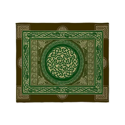 Celtic Knot Border Blanket: Intricate Green and Brown Design
