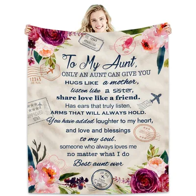 Best Aunt Ever Blanket: A Floral Letter for Your Aunt
