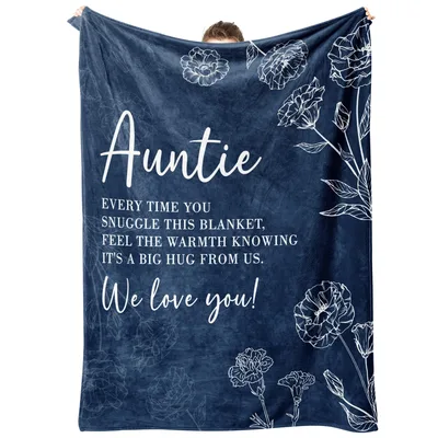 Auntie Hug Blanket: A Warm Note for Your Favorite Aunt