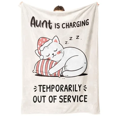 Aunt Out of Service Blanket: Sleepy Cat Throw