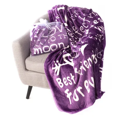 I Throw a Love Blanket for Best Friends Forever