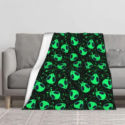 Alien Head Pattern Blanket for Space Fans and Night Owls