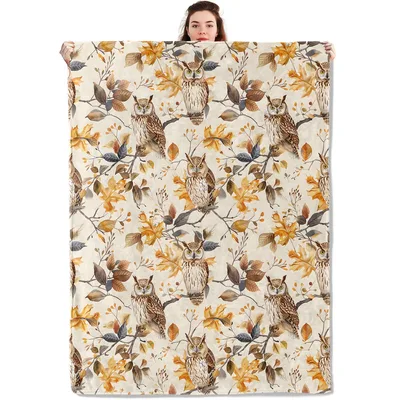 Owls on Autumn Branches Blanket: Cozy Fall Owl Throw