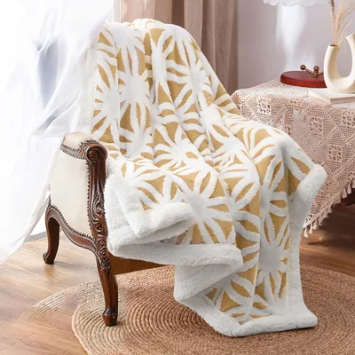 Gold Leaf Geometric Pattern Blanket: Retro Sunburst Design