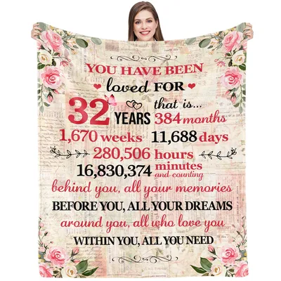 Loved for 32 Years Blanket: A Vintage Floral Birthday Gift for Her
