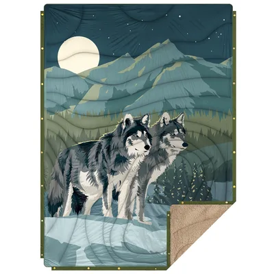 Two Wolves in Mountains Blanket: Wild Night Scene for Campers