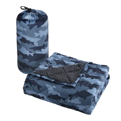 Blue Camouflage Pattern Blanket for Outdoor Enthusiasts