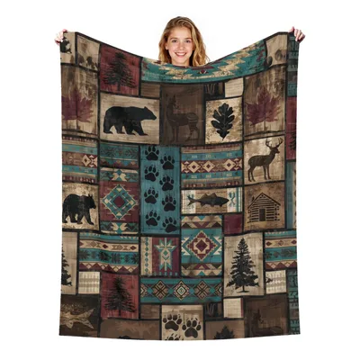 Rustic Cabin Bear Blanket: Patchwork Wildlife and Log Cabin Design