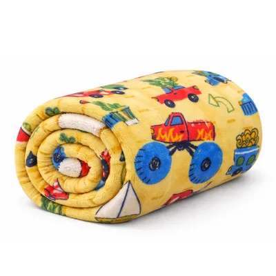 Cartoon Cars and Trucks Blanket: Playful Vehicle Pattern for Kids