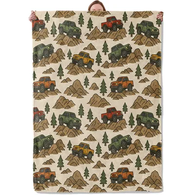 Off-Road Car Mountain Pattern Blanket for Adventure Lovers