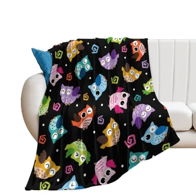 Colorful Cats Pattern Blanket: Whimsical Owl Design for Night Lovers