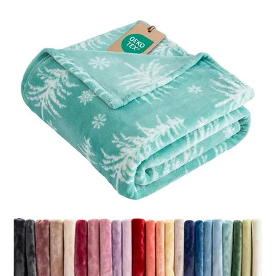 Winter Pine Tree Blanket for Cozy Holiday Evenings