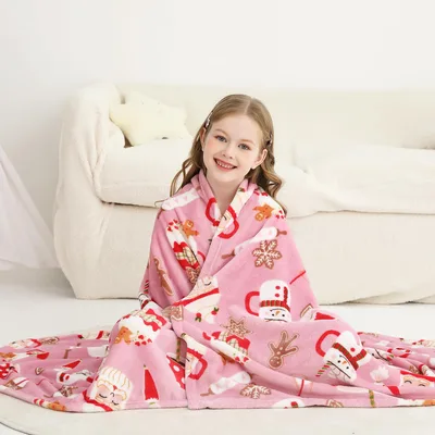Christmas Santa Pattern Blanket for Cozy Holiday Nights
