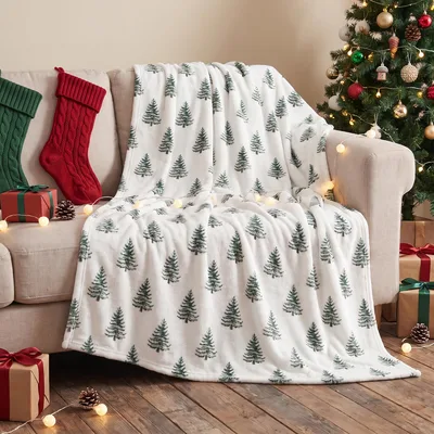 Christmas Tree Pattern Blanket for Cozy Holiday Evenings