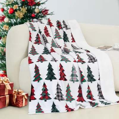 Christmas Trees Pattern Blanket No. 2: Plaid Holiday Tree Design