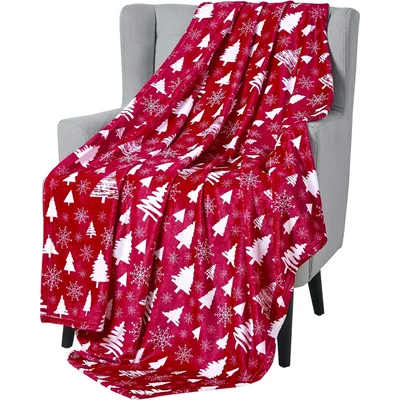 Red Christmas Tree Pattern Blanket: Festive White Trees and Snowflakes