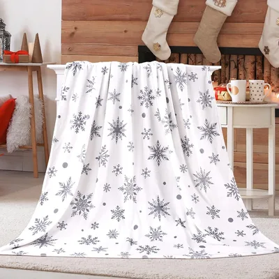 Gray Snowflakes Pattern Blanket: Cozy Winter Holiday Decor