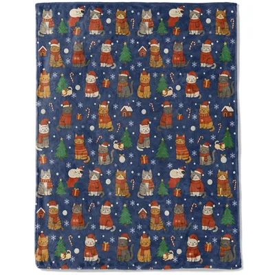 Cat Christmas Pattern Blanket: Festive Cats in Holiday Gear