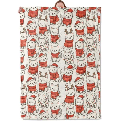 Christmas Cats in Sweaters Blanket: Festive Feline Holiday Design