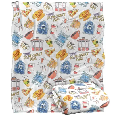 Small Town Diner Pattern Blanket: Nostalgic Signage and Food