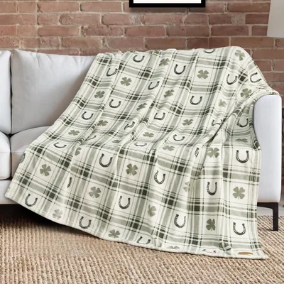 Lucky Horseshoe Plaid Blanket: Green Clover and U-Shape Pattern