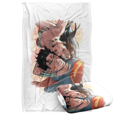 Kissing Lovers Watercolor Art Blanket: and Romance