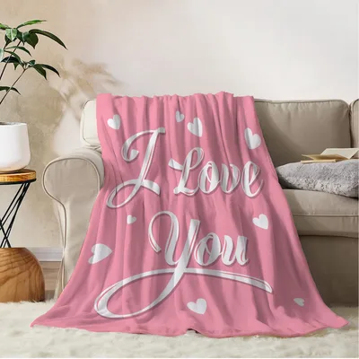 I Love You Script Blanket: Pink Heart Design for Couples