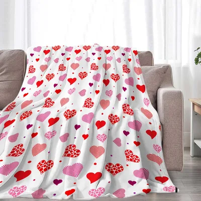 Pink Red Hearts Pattern Blanket: Cozy Heart Print for Romance