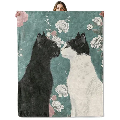 Black and White Cats Kissing Blanket: Floral Feline Romance Design