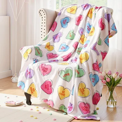 Candy Hearts Love Pattern Blanket: Sweet Heart Print for Romance