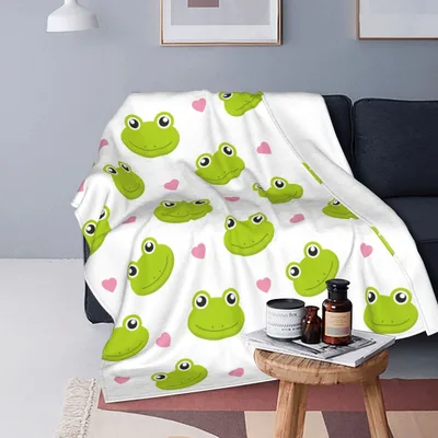 Green Frog Blanket: Cute Frog Pattern Throw