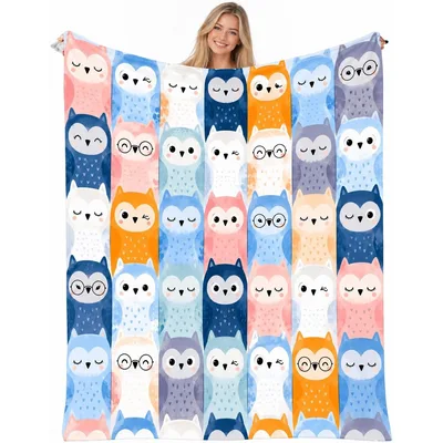 Owl Pattern Animal Blanket for Owl Lovers and Cozy Nights