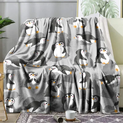 Penguin Pattern Cute Blanket: Adorable Penguin Print for Cozy Living