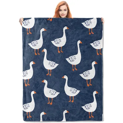 Goose Pattern Blanket for Cozy Home Days and Gifts