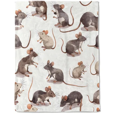 Mouse Pattern Blanket for Animal Lovers and Cozy Nights