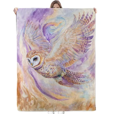 Owl in Flight Blanket: Watercolor Barn Owl Throw