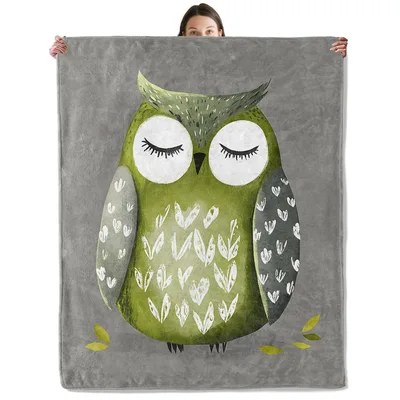Sleepy Owl Nursery Blanket: Cozy Green Owl Design for Kids