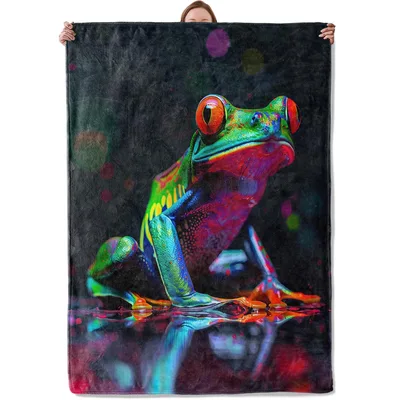 Colorful Tree Frog Blanket for Animal Lovers