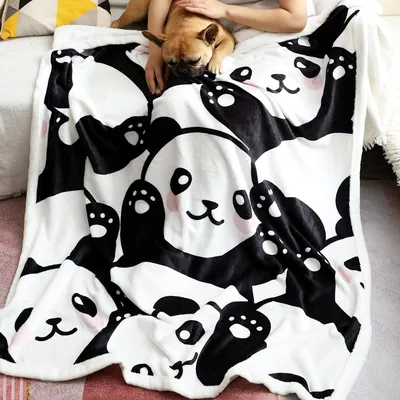 Panda Faces Pattern Blanket: Cute Black and White Panda Print