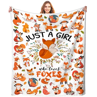 Just a Girl Who Loves Foxes Blanket: A Fox Lovers Design