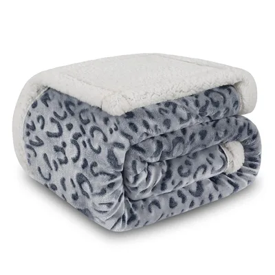 Leopard Print Cheetah Pattern Blanket for Cozy Animal Lovers