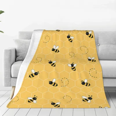 Honey Bees on Honeycomb Blanket: Sweet Bumblebee Pattern for Cozy Days