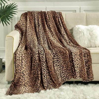 Leopard Print Pattern Blanket: Wild Animal Style for Your Couch