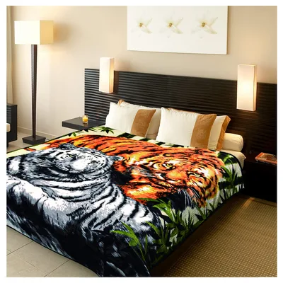 Tiger Pair Pattern Blanket features a split design