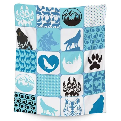 Wolf Paw Patchwork Pattern Blanket