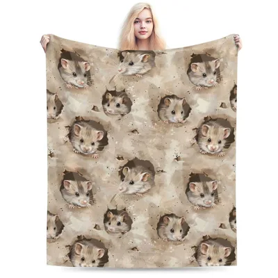 Woodland Mouse Pattern Blanket: Peeking Hamster Design for Cozy Nights